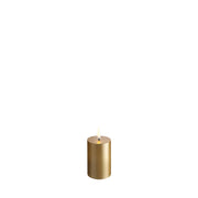 Vela LED Pillar, Acabamento Dourado, Lisa, 5x7 cm