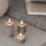 Vela LED Pillar Melted, Areia, Lisa, 5x8 cm