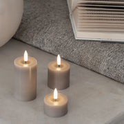 Vela LED Pillar Melted, Areia, Lisa, 5x8 cm
